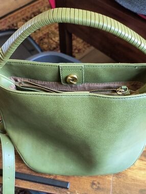 Green Women’s Shoulder Bag - Classic Carryall